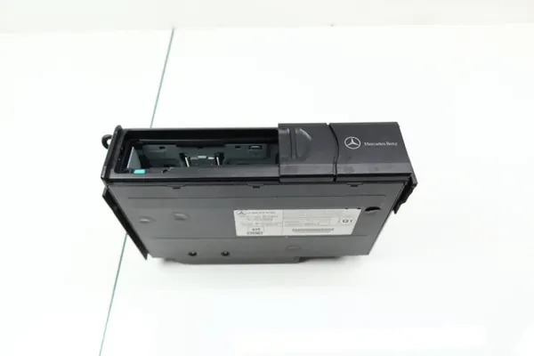 Mercedes W203/W209 MC3520 Schalter OEM 2038703389 image 2