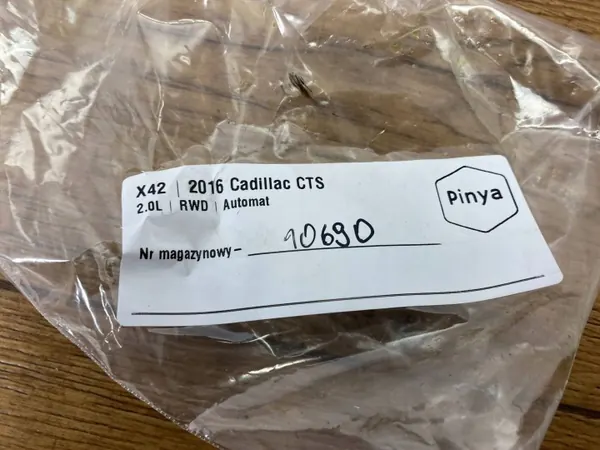 Válvula de expansión AC Cadillac CTS III OEM 78965627 image 8