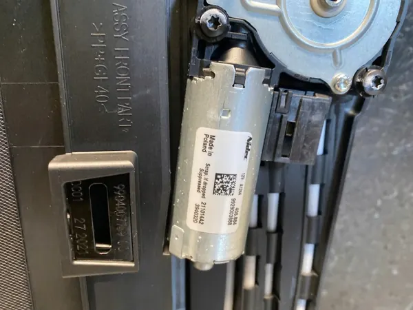 Techo de cristal BMW 3 2022 usado OEM 8096248 image 5