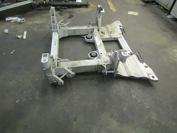 Jaguar I-PACE voorophangbalk OEM AK-6-90006 image 4