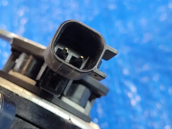 OPEL Astra J Corsa E Mokka Zafira C Klaxon image 7