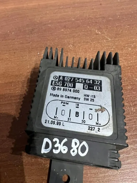 Gebrauchtes Lüftermodul OEM D3680 für Mercedes-Benz S W220 image 4