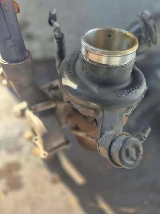 Scania EGR Abgaskollektor OEM 2538730 - Gebraucht image 10