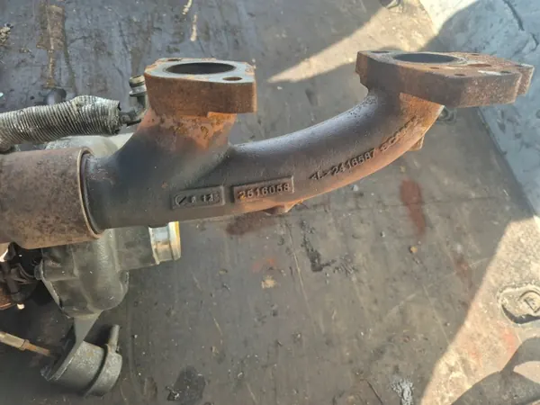Scania EGR Abgaskollektor OEM 2538730 - Gebraucht image 3