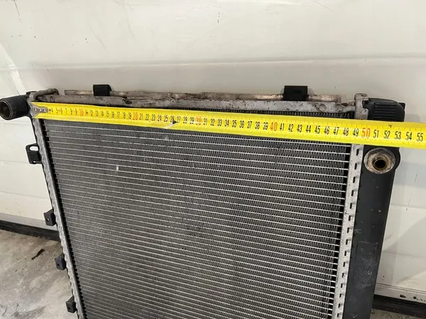 Vattenkylare Mercedes W124 E220 E200 M111 2.2 image 2