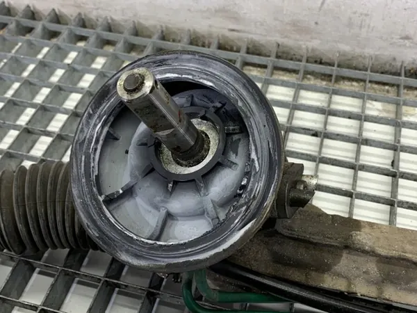 Ohjausvaihde OEM 6820000084 Citroen C4 II:lle image 4