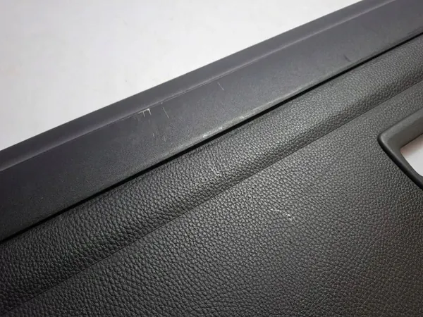 Volkswagen PASSAT B7 tavaratilatela OEM 3AF867871 image 4