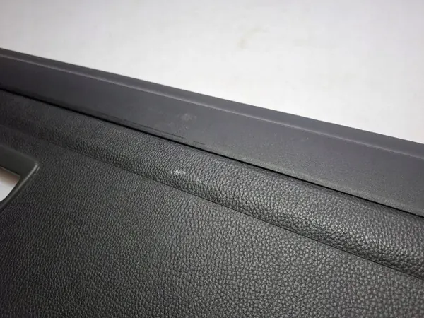 Volkswagen PASSAT B7 tavaratilatela OEM 3AF867871 image 6
