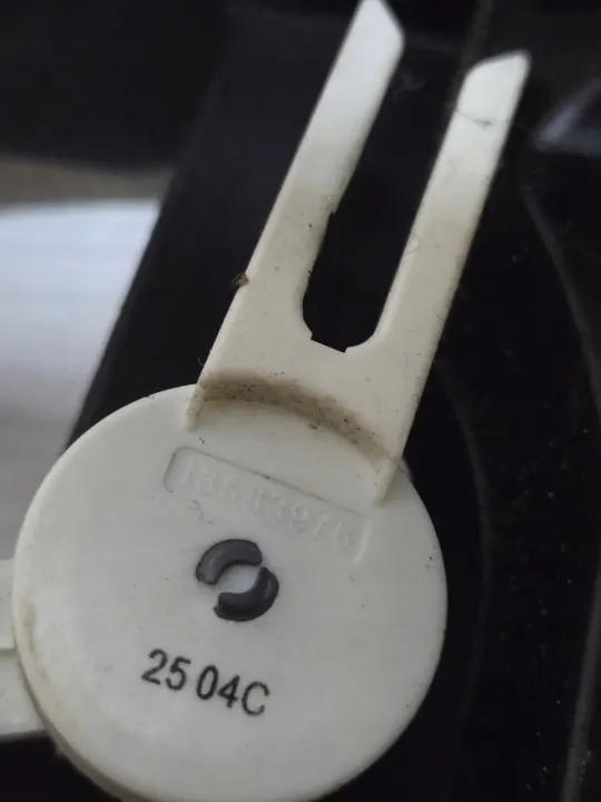 Pédale Opel Astra J IV 1.4 T image 8