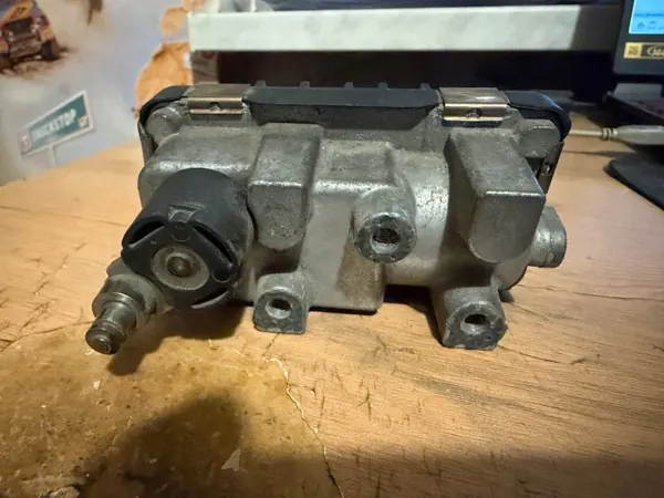 Ford Turbo Actuator OEM 280116 - Gebruikt image 3