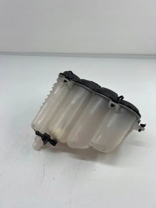 Niveautank Jaguar F-Pace X761 OEM HX73-8A080 image 3
