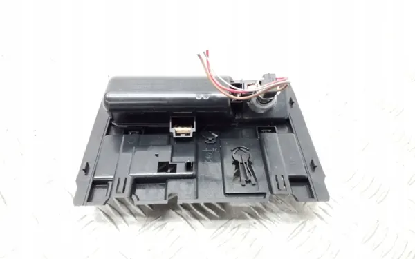 Cendrier tunnel avant OEM 3G1863284 pour VW Passat B8 image 3