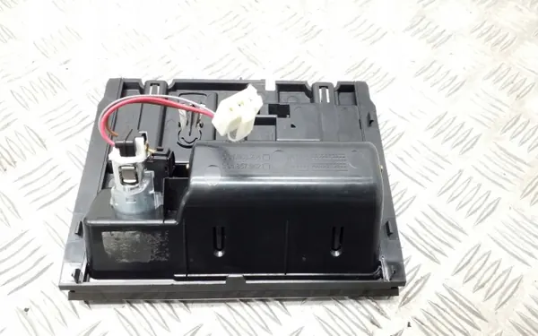 Cendrier tunnel avant OEM 3G1863284 pour VW Passat B8 image 4