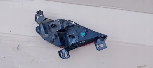 Luz antiniebla trasera izquierda Renault Austral 22-25r OEM 265850172R image 8