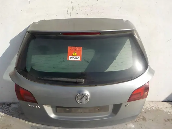 Opel Astra J Heckklappe OEM 669 - Gebraucht image 2