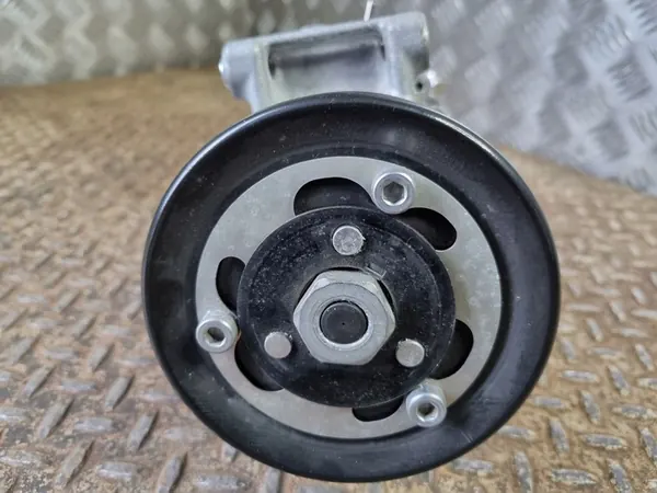 Compressore aria condizionata Audi OE 5Q0816803H image 4