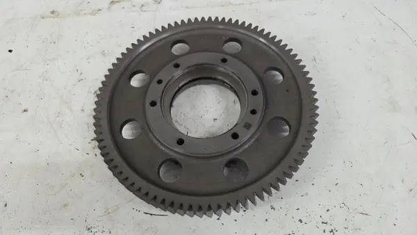 Pignon de distribution OEM 21434034 pour moteur Volvo D13K image 2