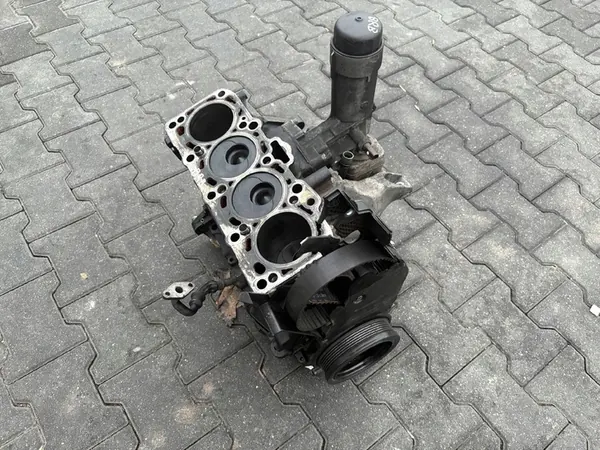 Audi A4 S4 B7 Motorblock image 4