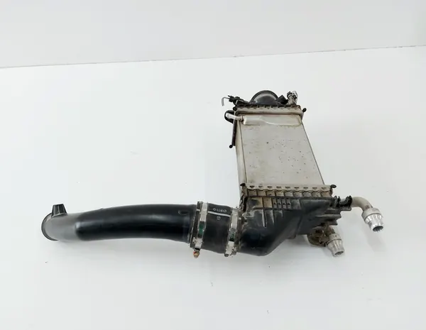 MERCEDES E-KLASSE W238 Intercooler 2.0 CGi image 6