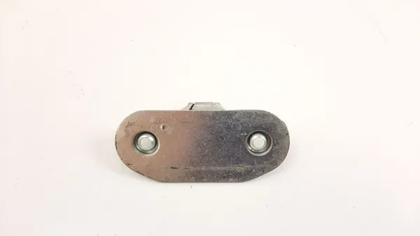 MAM6351 OEM Kofferraumschloss-Halterung für Mercedes W115 image 3