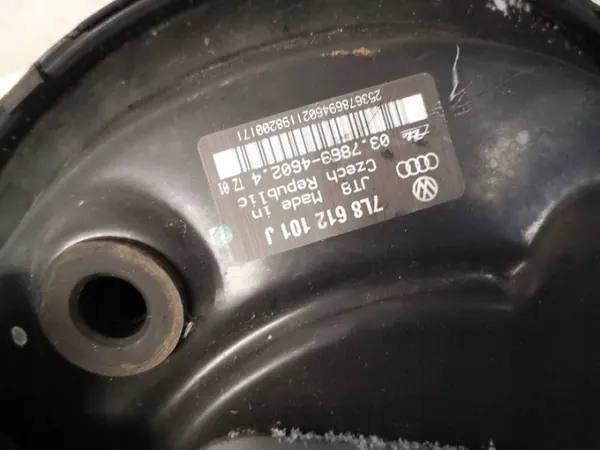 Servofreno Audi Q7 OEM 7L8612101J 2007 3.0L image 3