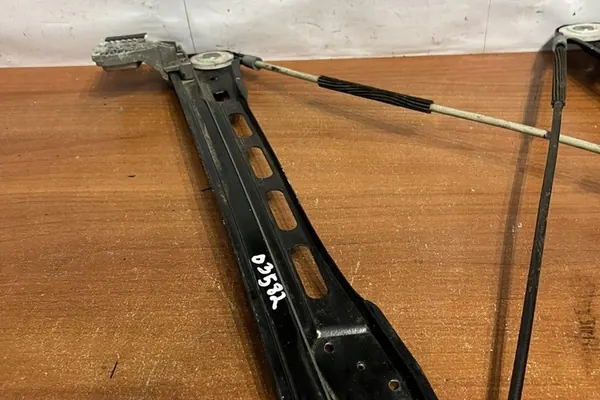 Elevador de vidro traseiro com motor MERCEDES-BENZ E (W211) OEM image 2