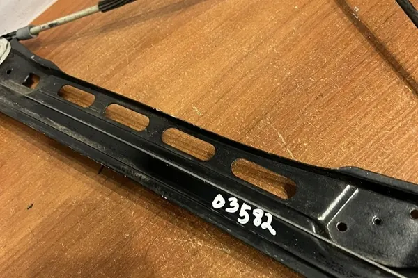 Elevador de vidro traseiro com motor MERCEDES-BENZ E (W211) OEM image 3