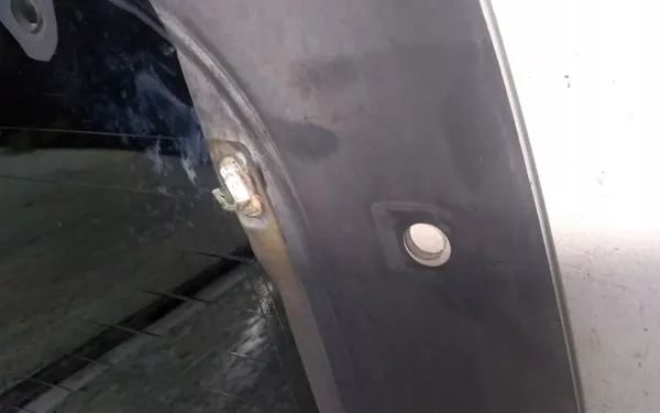 Kia Sorento bakluckeglas OEM 43R00117 - Begagnad image 5