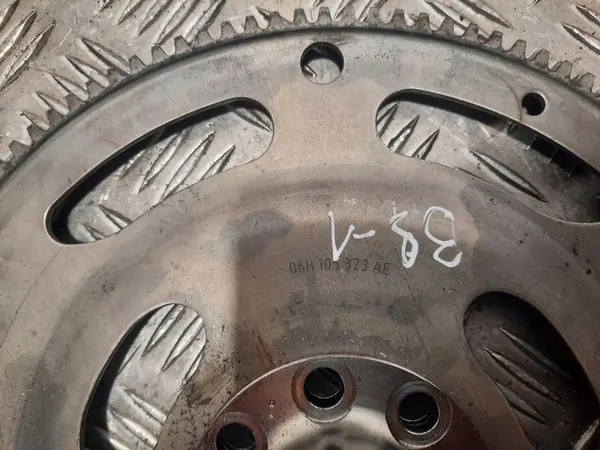 Audi A4 S4 B9 2017 Volante dianteiro image 3