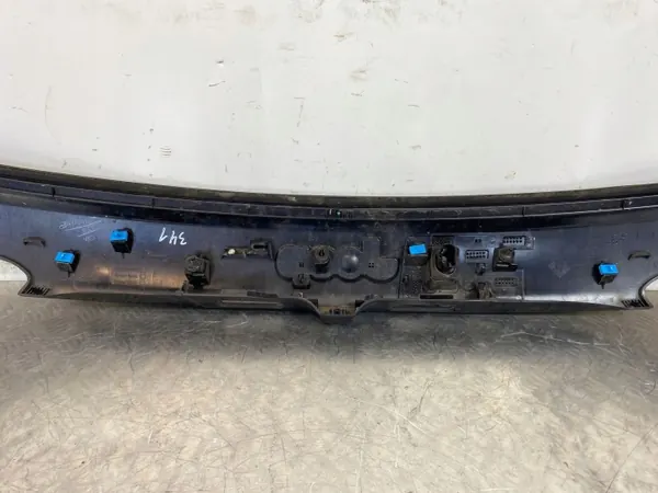 Jeep Compass instrumentbräda ljusremsa OEM FOB46863 image 9