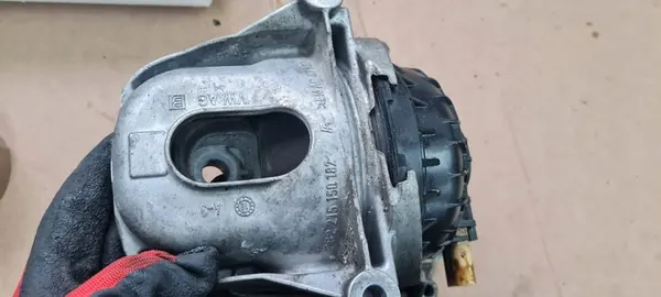 S5 8W Engine Mount Left 3.0 TFSI 4M0199371FG image 7