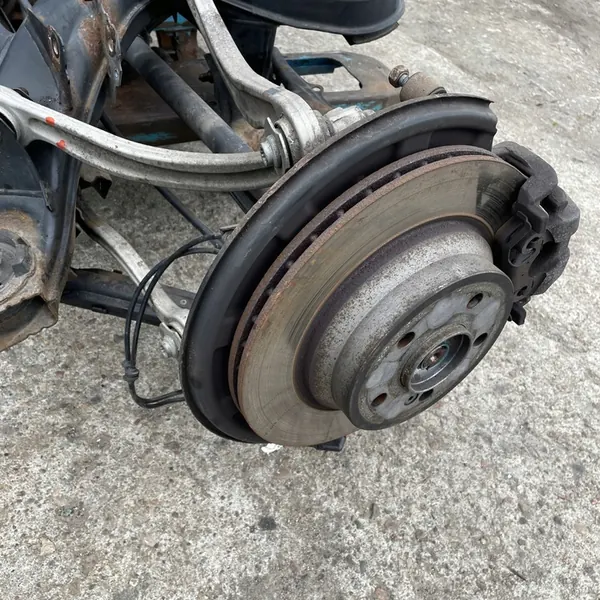 Sospensione posteriore completa Mercedes 3.0CDI W212 image 4