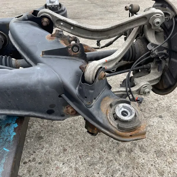 Sospensione posteriore completa Mercedes 3.0CDI W212 image 9