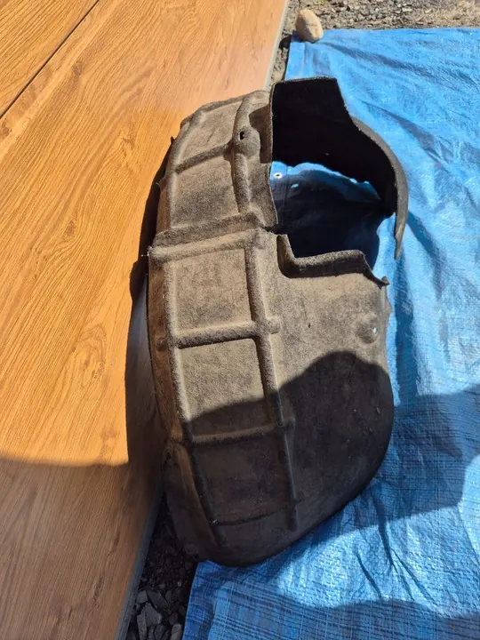 SKODA OCTAVIA II Etu Oikea Lokasuoja 1Z0809958B image 6