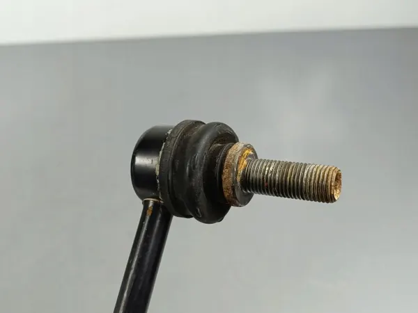 Nissan OE FOB21576 Vorderer Stabilisatorlenker image 3