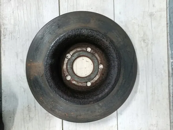 OEM TARCZAP etujarrulevyt parina Dodge Durango 2018 image 3