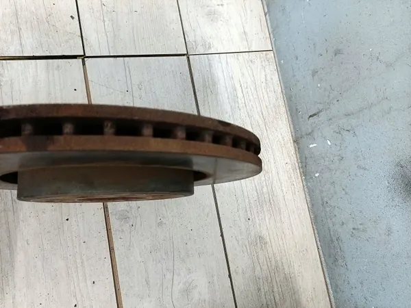 OEM TARCZAP etujarrulevyt parina Dodge Durango 2018 image 7