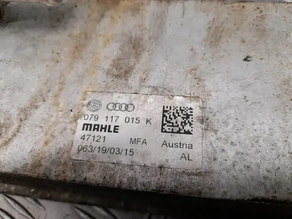 Audi A8 4.0 TFSI Ölkühler 079117015K image 2