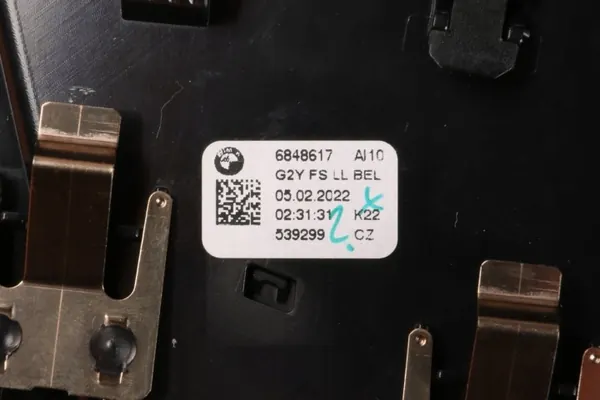 Vänster luftintagsgallret OEM 6848617 för BMW G20-G26 image 7