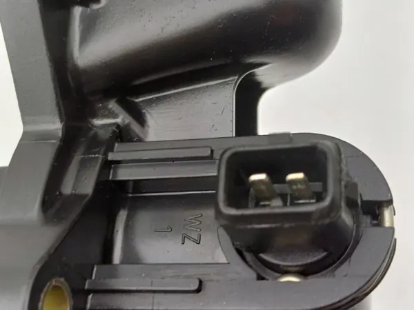 Caja Termostato OEM DRC99153 para BMW E46 2.0L image 4