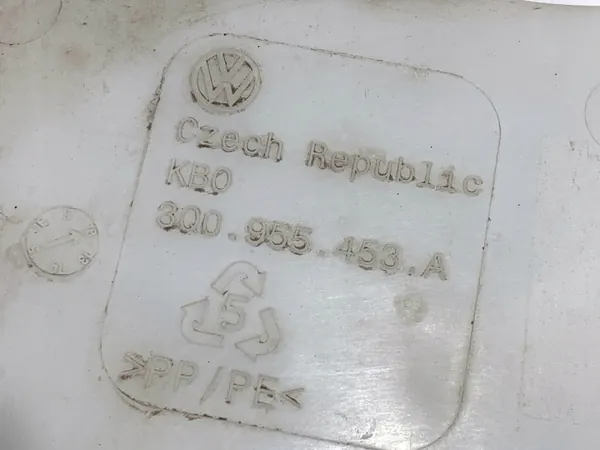 Washer Fluid Tank VW Passat B8 Sedan 2.0 150HP OEM 3Q0955453A image 4