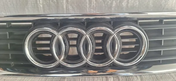 AUDI A4 B5 Chrome Grill 8D0853651R image 3