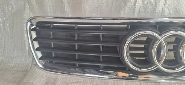 AUDI A4 B5 Chrome Grill 8D0853651R image 4