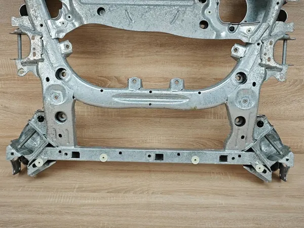 OEM 8831665 Etujousituskehys BMW G26 Xdrive image 7