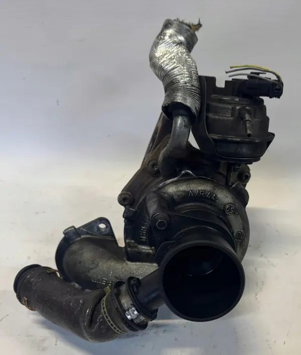 Turbocompressor OEM 9685120680 para Peugeot Citroen 1.6 HDi image 2