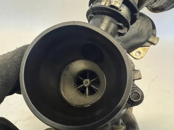 Turbocompressor OEM 9685120680 para Peugeot Citroen 1.6 HDi image 5