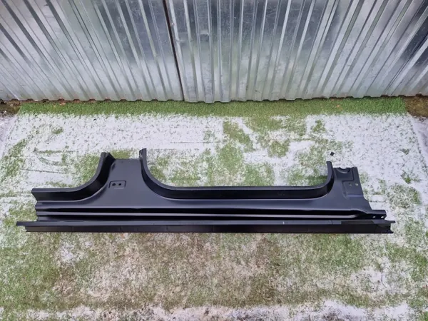 SEAT OEM 6F0809605C Bas de Côté Gauche 2018-2024 image 7