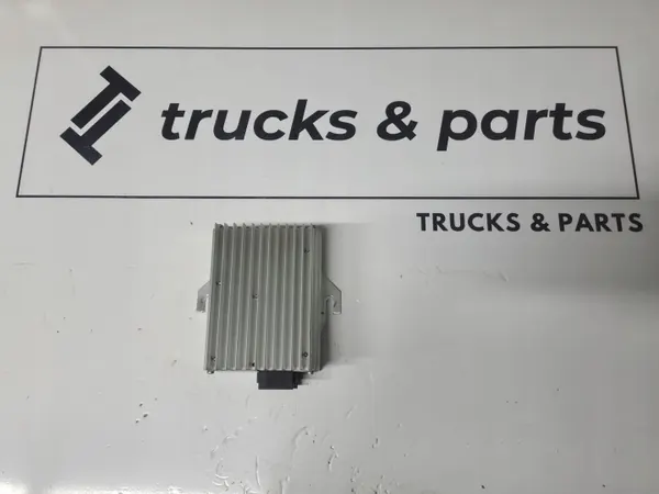 Convertisseur 28V/14V OEM 21385592 pour Renault Gama image 2