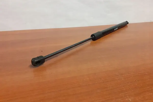 Atuador de porta-malas direito VW GOLF VII 5G9827550B image 6