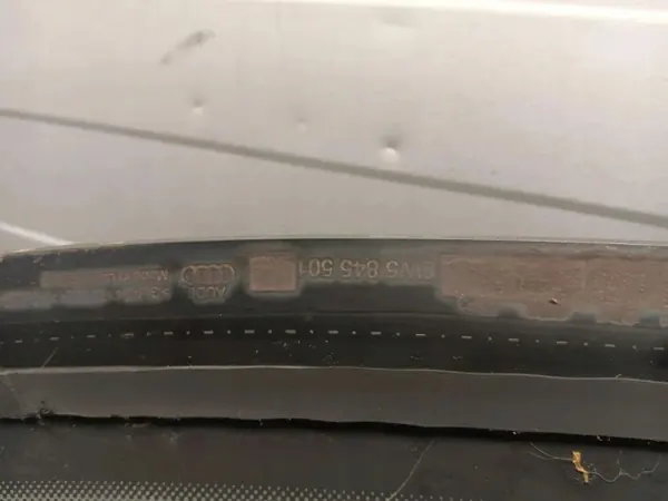 Audi A4 B9 bakre karossglas OEM 8W5845501 image 8